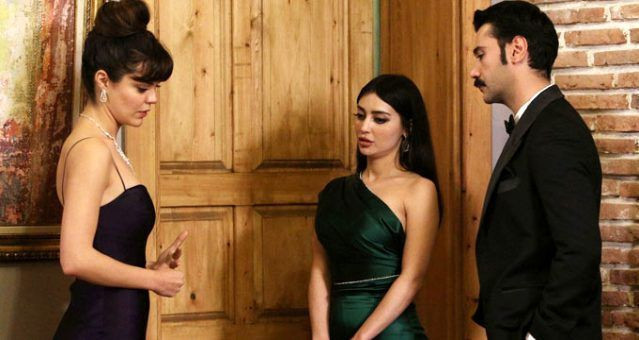 Bir Zamanlar Çukurova'ya yeni oyuncu savcı Jülide rolüne bakın kim geldi - Resim: 1