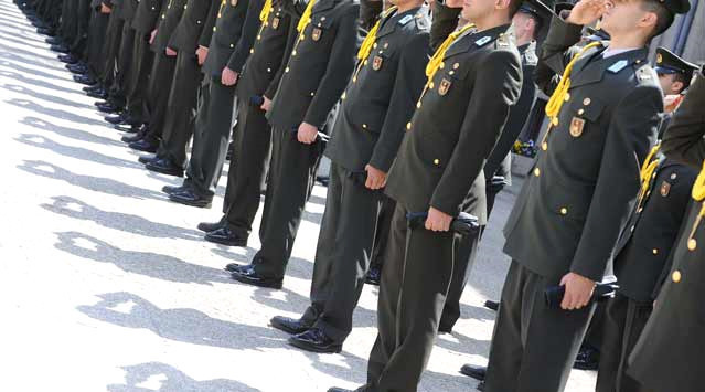 Büyük FETÖ dalgası! Görevdeki askerler, öğretmen ve memurlar... - Resim: 3