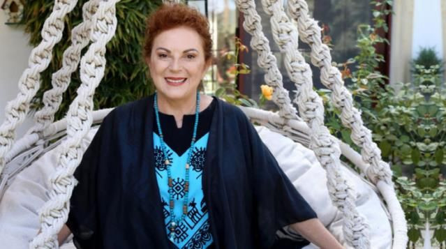 Cinsel ilişkiye girdiği en ilginç yeri açıkladı! Aldatma ve cinsel yönelim itiraflarıyla Derya Alabora şaşırttı - Resim: 2