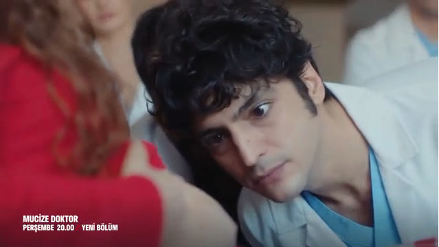 Sosyete gelini Yasemin Özilhan Mucize Doktor'a damga vurdu - Resim: 4