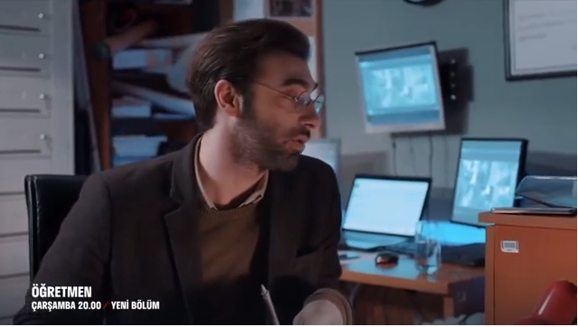 FOX TV'nin yeni dizisi Öğretmen'de İlker Kaleli La Casa de Papel Profesör'e benzetildi - Resim: 3