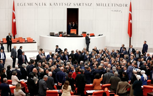 Cumhurbaşkanı Erdoğan'dan CHP'li Engin Özkoç'a 1 milyon liralık dava! - Resim: 0