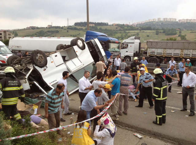 TEM otoyolunda dehşet görüntüler! - Resim: 1