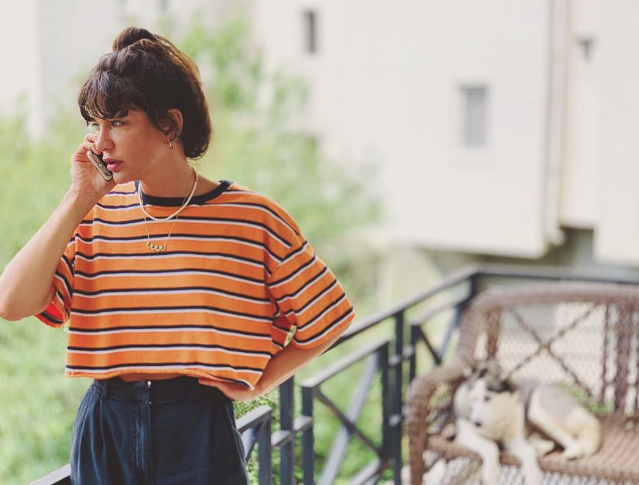 Berrak Tüzünataç'tan olay yaratan poz kalçasına dövme yaptırıp paylaştı - Resim: 3