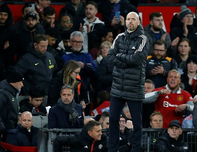 M.United-Tottenham maçında Ronaldo'dan olay hareket! Erik Ten Hag: Yarın ilgileneceğim! - Resim: 1