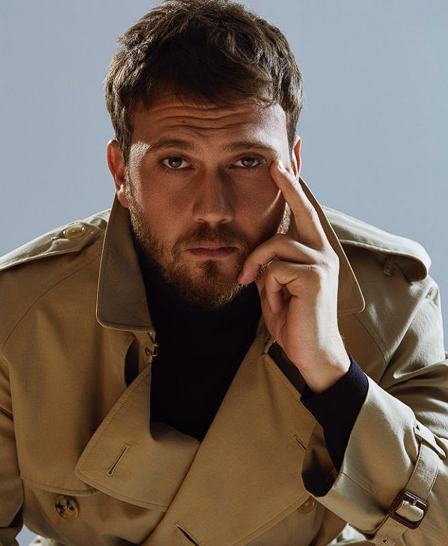 Sinan Akçıl'dan Aras Bulut İynemli'ye tepki: Disney daha ağırını yaptı kardeşim - Resim: 4