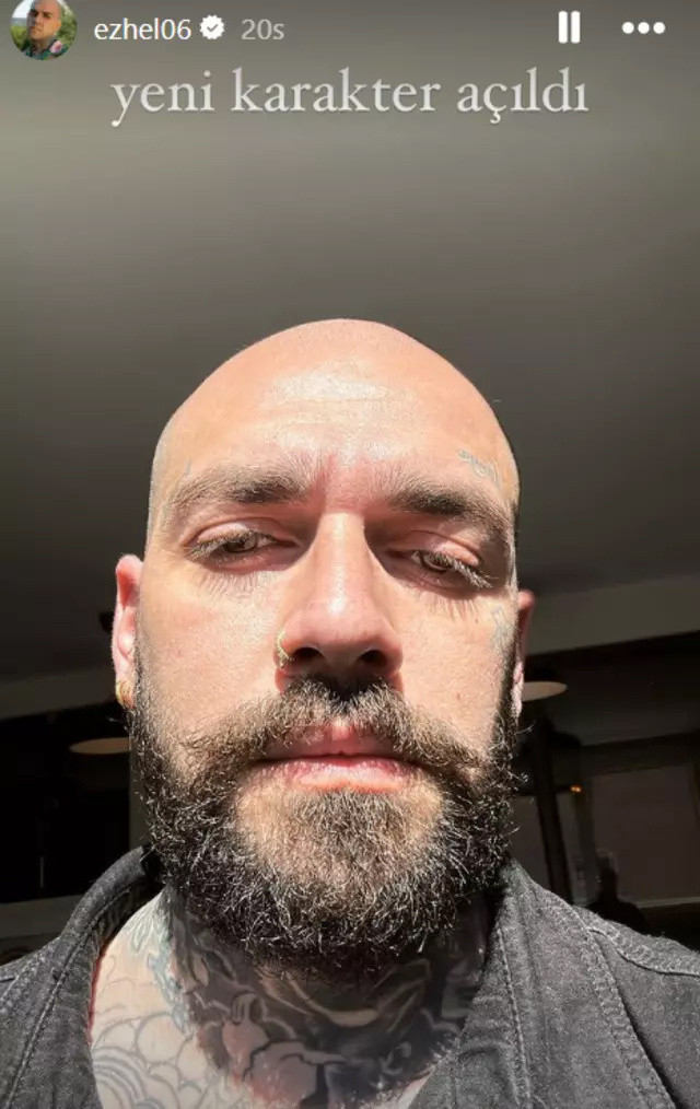 Türkiye'yi terk etmişti... Ünlü rapçi Ezhel yeni imajıyla sosyal medyayı salladı - Resim: 0