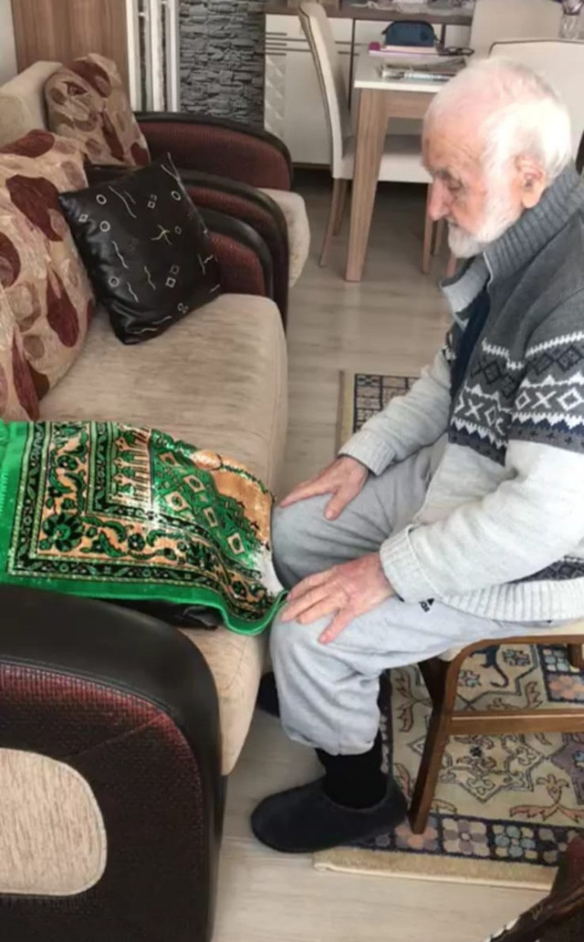 Samsun'da 96 yaşında koronavirüsü yenmişti sağlıklı yaşamın 3 sırrını anlattı - Resim: 1