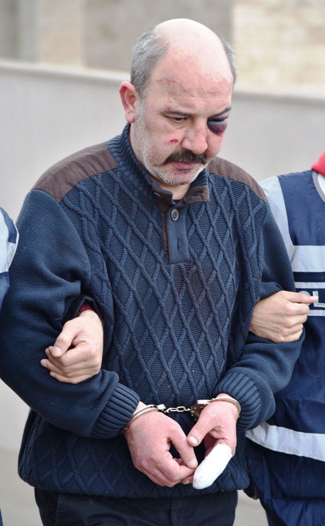 Antalya'da 'Kadın müşteriye baktın' kavgası ölümle sonuçlandı - Resim: 0