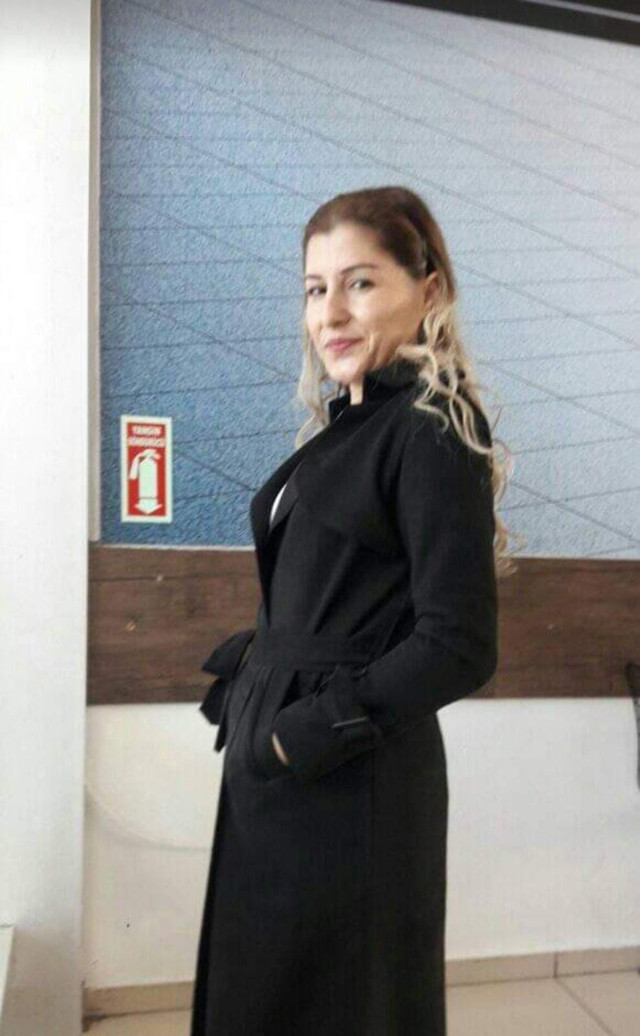 Annesinin bakıcısını küçük çocuğunun önünde öldürdü! 'Özlem kes artık yeter' dedi ve kesildi - Resim: 0