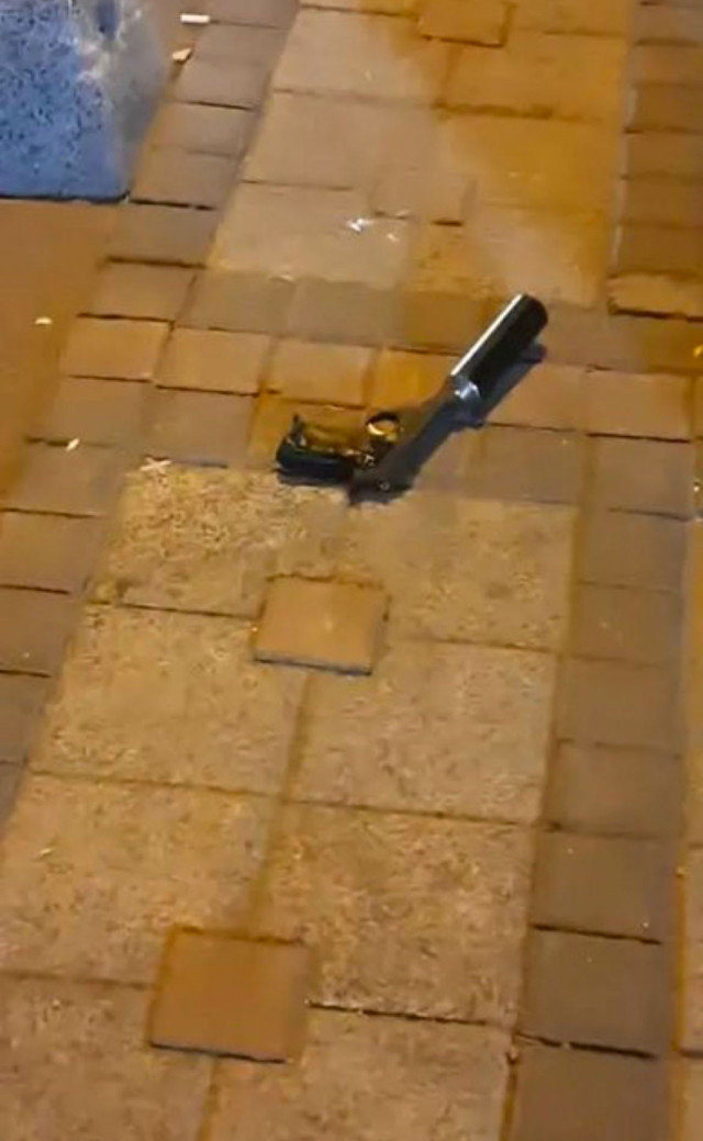 İstanbul'da Filistinli iş insanı aracında susturucu silahla öldürüldü - Resim: 0