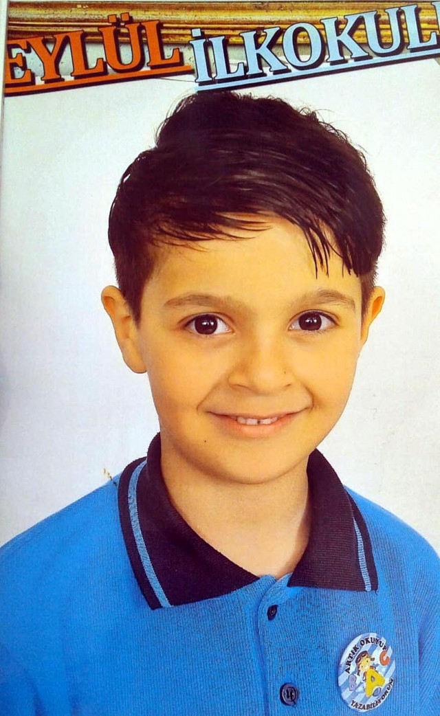 12 yaşındaki çocuk Covid oldu kalp büyümesinden vefat etti! Ailesinden aşı uyarısı - Resim: 0