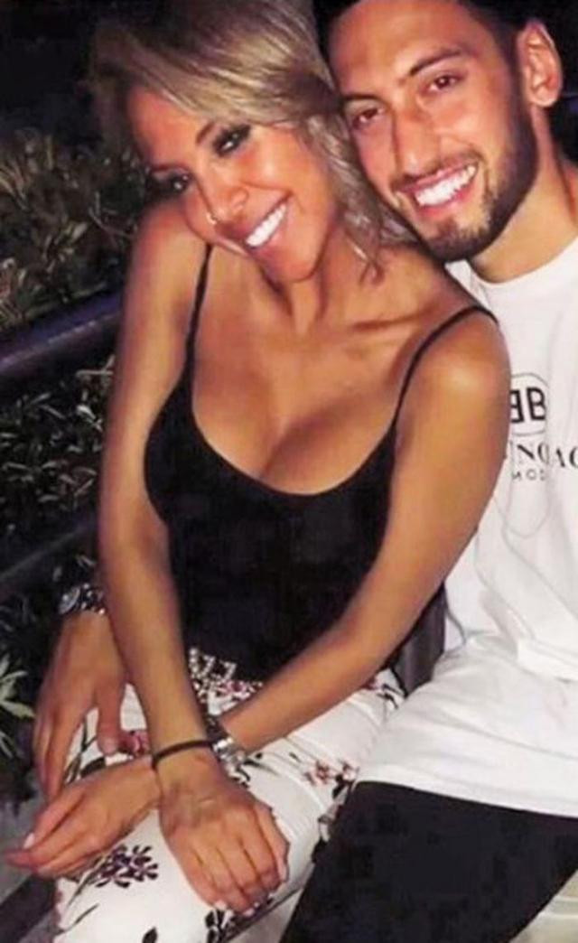 Hakan Çalhanoğlu sarışın güzelle sarmaş dolaş - Resim: 4