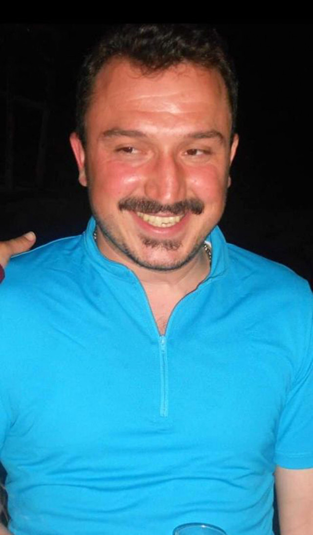 Antalya'da kavgayı ayırmak isteyen ekonomisti satır darbesi öldürdü - Resim: 1