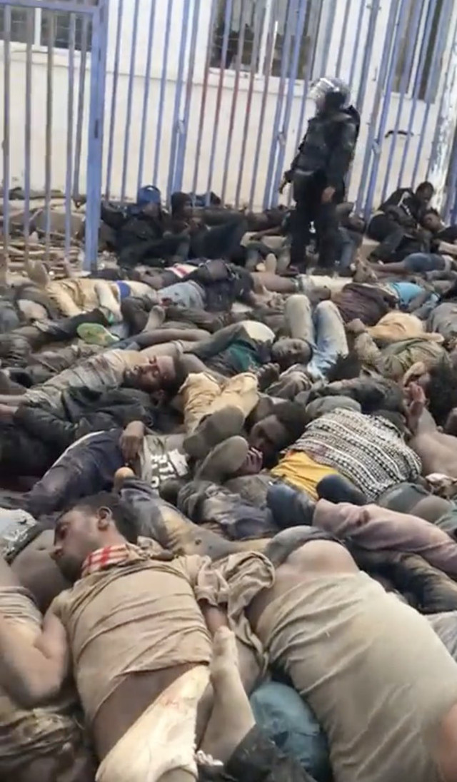 Dünya İspanya'daki mülteci katliamını konuşuyor! Tüyler ürperten görüntüler - Resim: 0