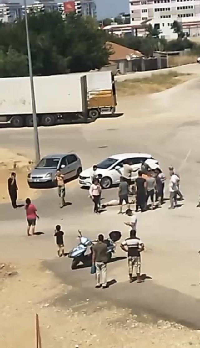 Antalya’da sokak ortasında korkunç olay! Kız arkadaşını öldürüp, aynı silahla intihar etti - Resim: 3