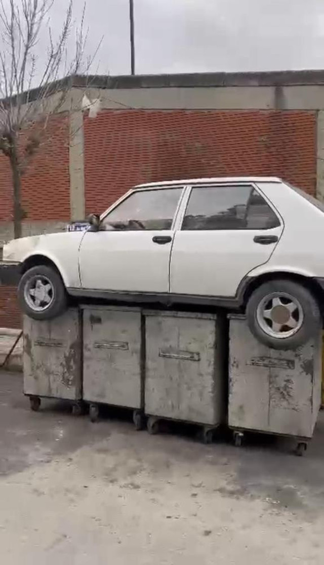 Çöpe atılan aracın sahibi ilk kez konuştu, isyan etti: "Lüks bir araç olsaydı bunu yapamazlardı" - Resim: 2