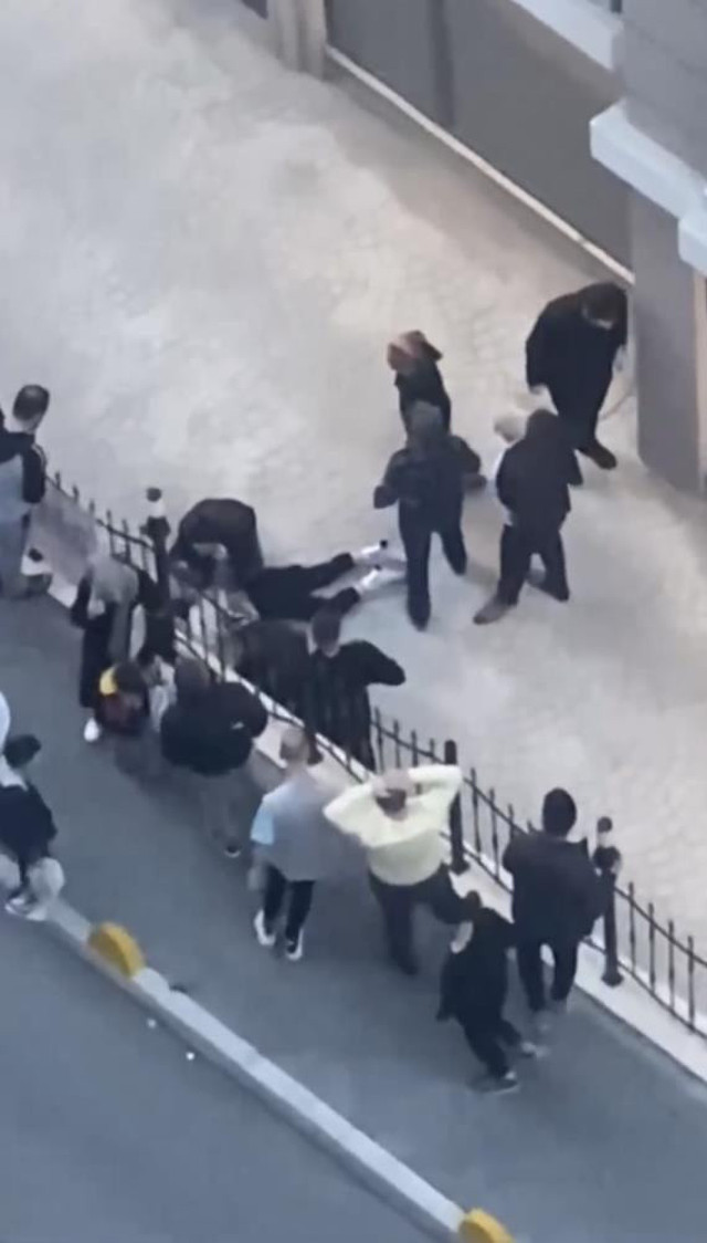 İstanbul'da rezidansta korkunç ölüm! 14 yaşındaki kız çocuğu 15. kattan düştü - Resim: 1