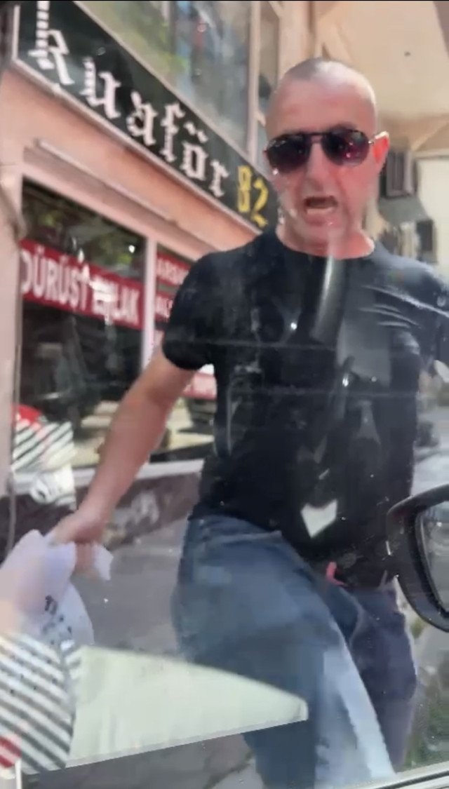 İstanbul'da trafikte kabusu yaşadı genç kadının psikolojisi altüst oldu - Resim: 2