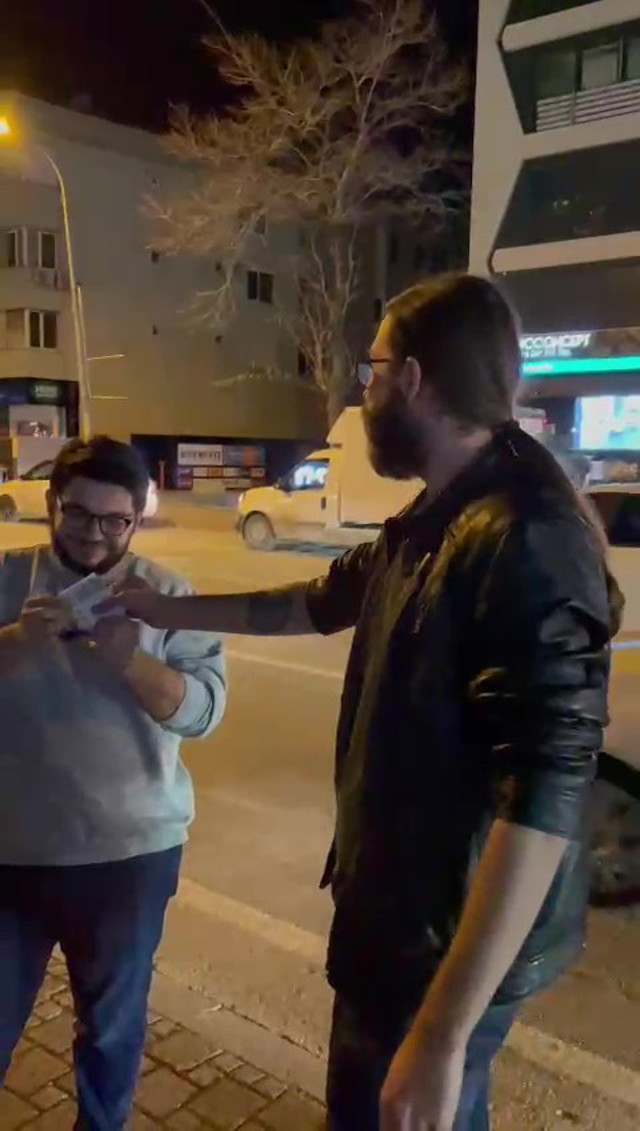 "Parti yapacaktık, kop kop yapacaktık" dedi yediği cezayı arkadaşına hediye etti - Resim: 4