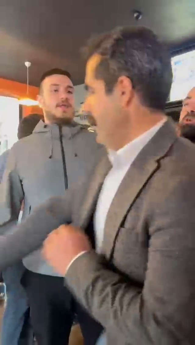 HDP'li Ömer Faruk Gergerlioğlu’na sert tepki! Mahalleli görünce çılgına döndü karakola sığındılar - Resim: 1