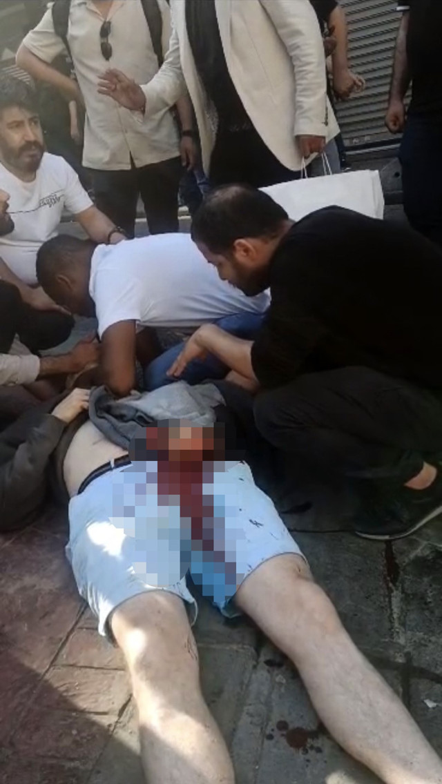 Taksim'de vahşet! Rus turist karşı koyunca canice öldürüldü - Resim: 3