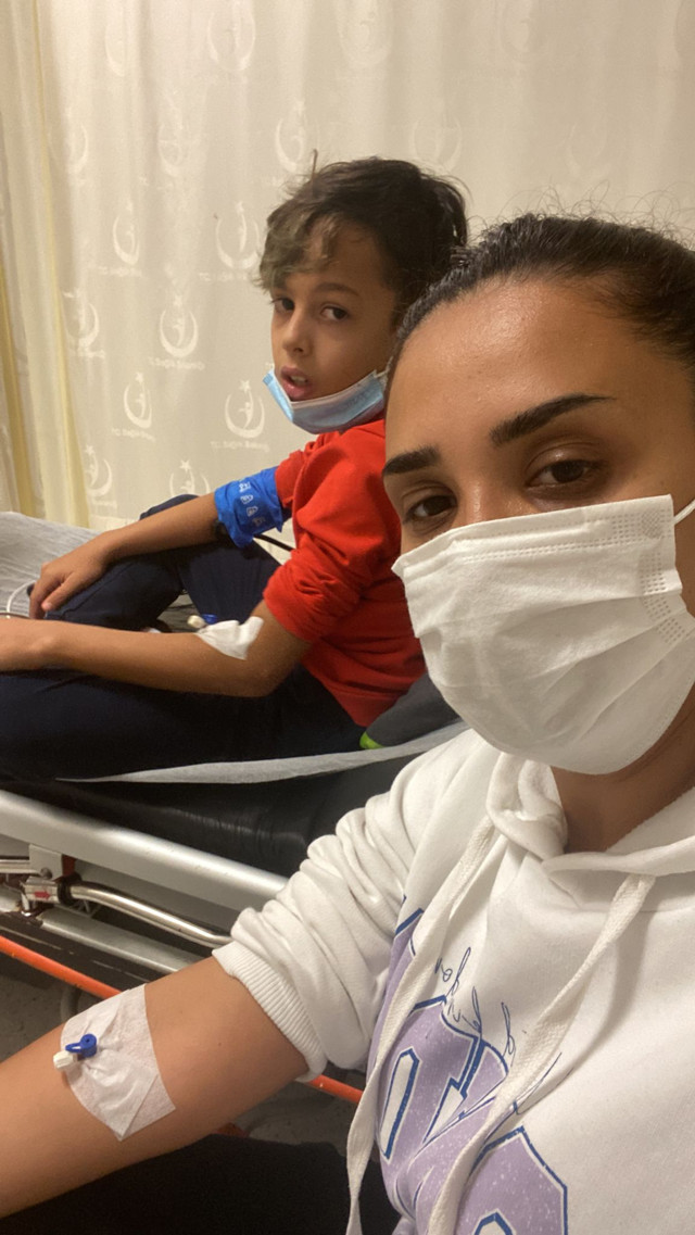 Ispanaktan zehirlenen anne ve küçük oğlu konuştu: Temizledim ama... Güzel avrat otu nasıl ayırt edilecek? - Resim: 0