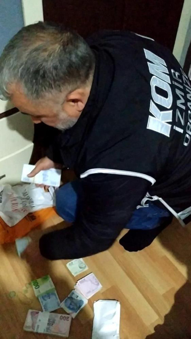 FETÖ'nün gizli kuryeleri deşifre oldu: Yüklü miktarda para ve altın ele geçirildi - Resim: 3