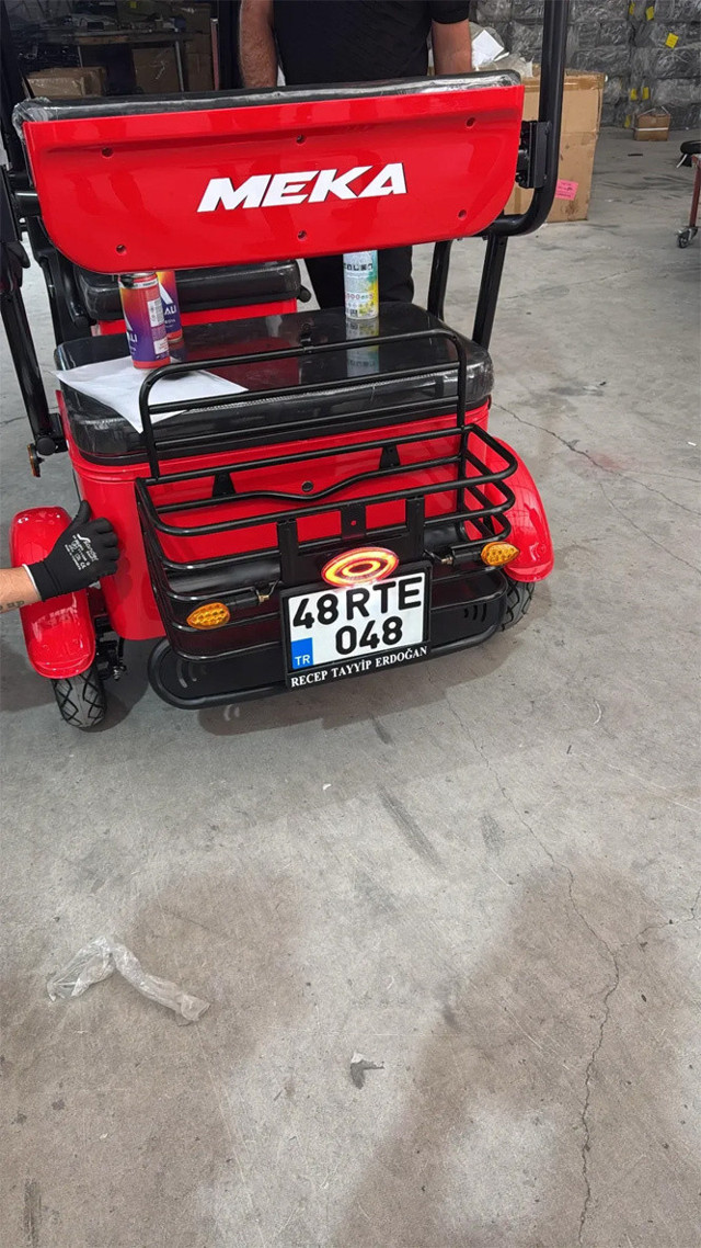 Cumhurbaşkanı Erdoğan'a özel elektrikli motosiklet! Plakası dikkat çekti - Resim: 2