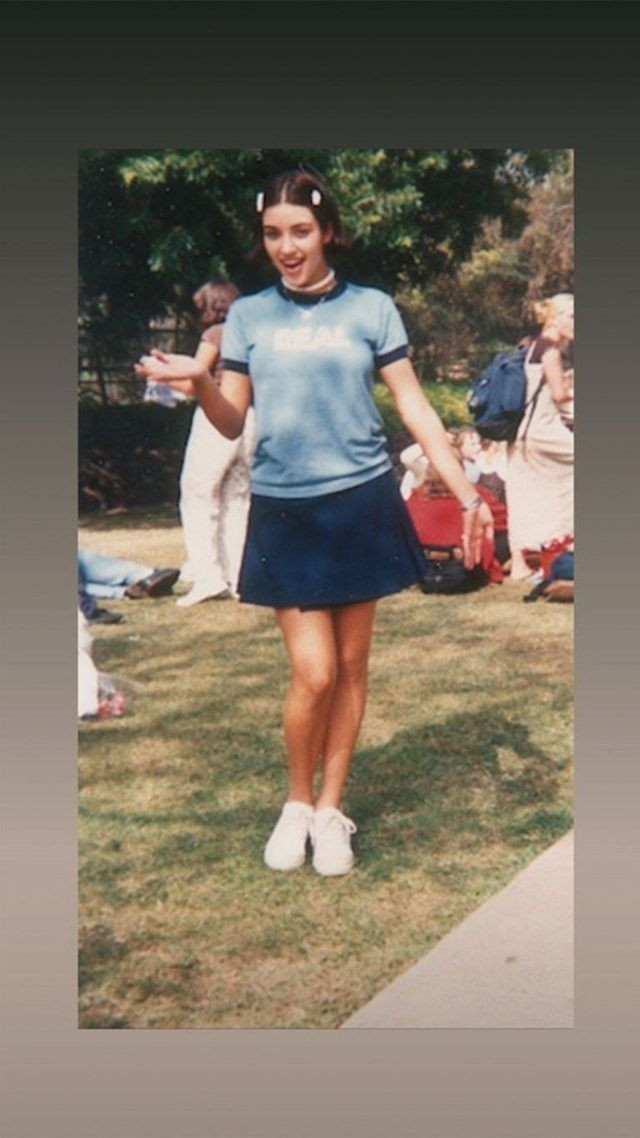 Kim Kardashian'ı hiç böyle görmediniz! Kardashian/Jenner ailesinin gençlik fotoğrafları - Resim: 4