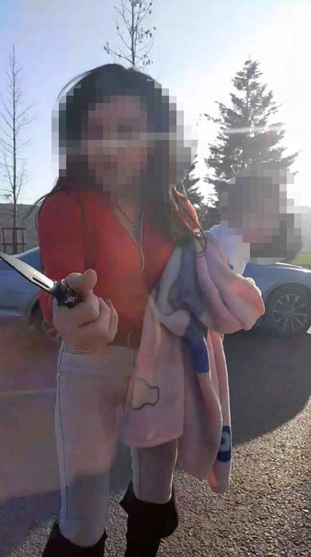 Kucağında bebekle dehşet saçmıştı! Ambulans şoförünü bıçakla yaralayan kadının ifadesi ortaya çıktı - Resim: 0