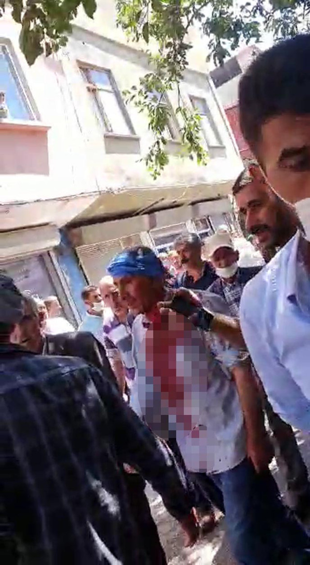 Ağrı'da husumetli iki aile karşılaştı sokak kan gölüne döndü - Resim: 0