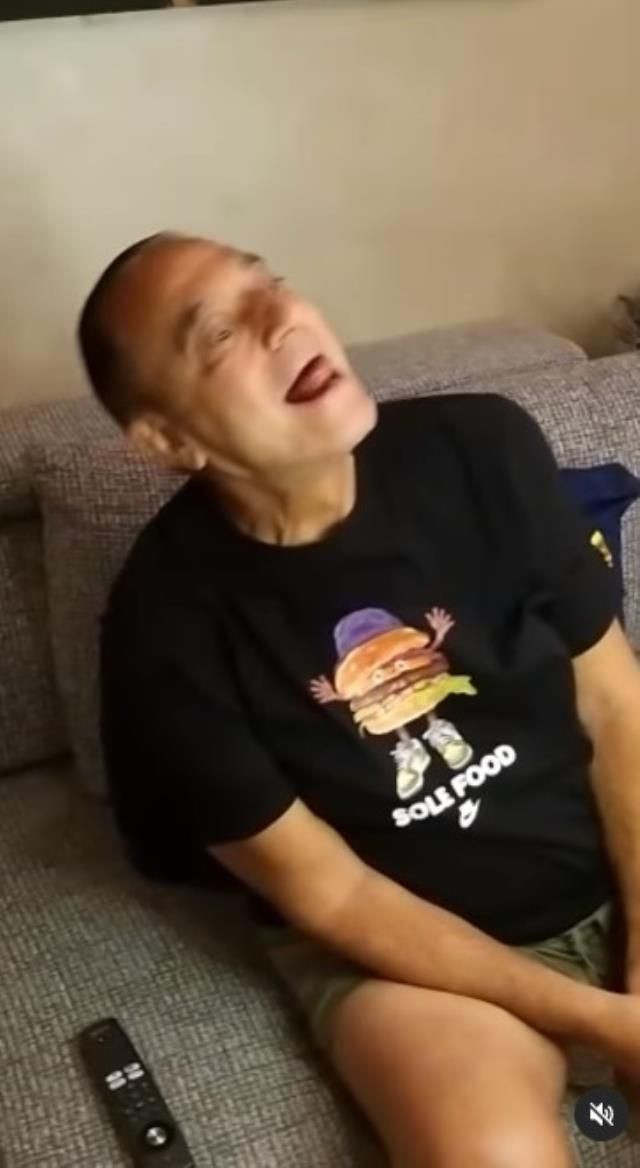 Mali'yi TikTok'ta fena trollediler kızı bile isyan etti! 'N'olur kapat artık!' - Resim: 2