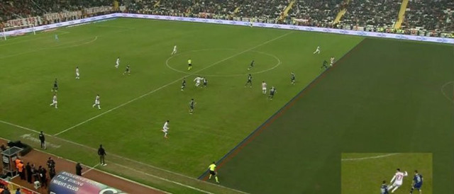 Antalyaspor Fenerbahçe maçına damga vuran pozisyon! Tartışmalı ofsayt kararı yorumcuları da ikiye böldü - Resim: 1
