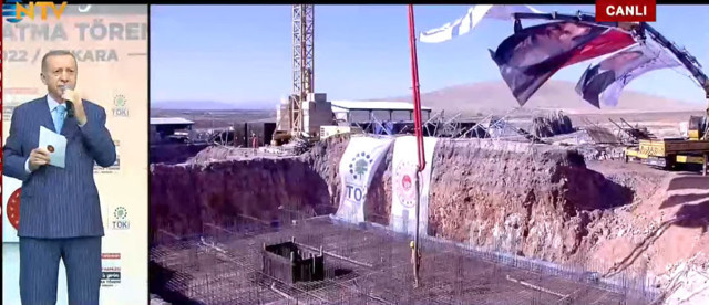 Sosyal konut projesi ilk temel atıldı Erdoğan'dan 2028'e kadar 500 bin konut sözü - Resim: 0