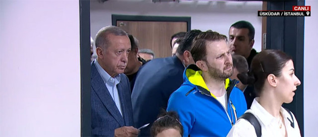 Cumhurbaşkanı Erdoğan oyunu kullandı ilk sözleri bu oldu - Resim: 4