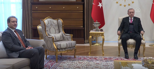 Cumhurbaşkanı Erdoğan Galatasaray Kulübü Başkanı Burak Elmas'ı kabul etti - Resim: 0