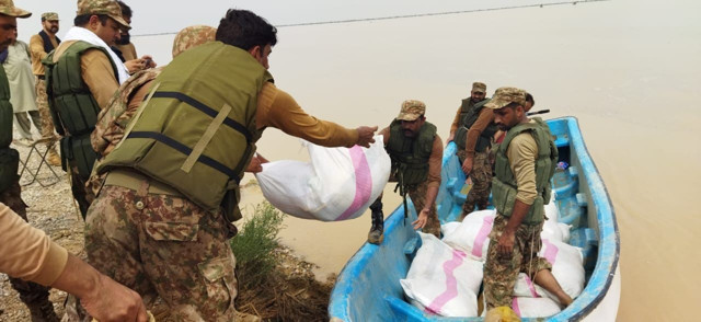 Pakistan'da korkunç bilanço: Muson yağmurları 111 can aldı - Resim: 0