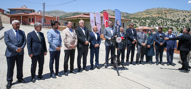 Bakan Murat Kurum Adıyaman'da! Deprem bölgesindeki 250 bininci konutun anahtarı teslim edilecek - Resim: 1