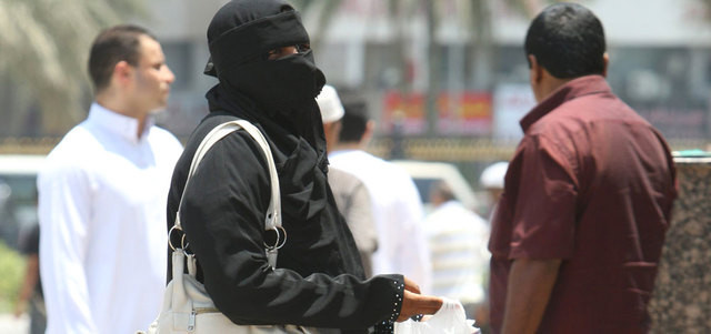 Zengin olmak için dilenmeye geliyorlar! - Resim: 1