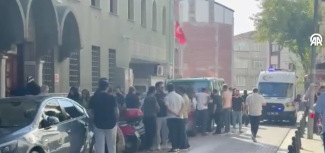 Yedikleri yemek sonrası kabusu yaşadılar! Anne kalp krizi geçirdi, 2 kardeş hayatını kaybetti - Resim: 0