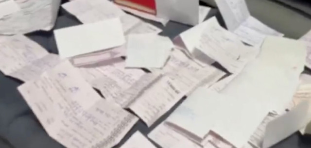 30 milyon lira haksız kazanç elde etmişler! İzmir'de tefeciler ve dolandırıcılara operasyon - Resim: 0