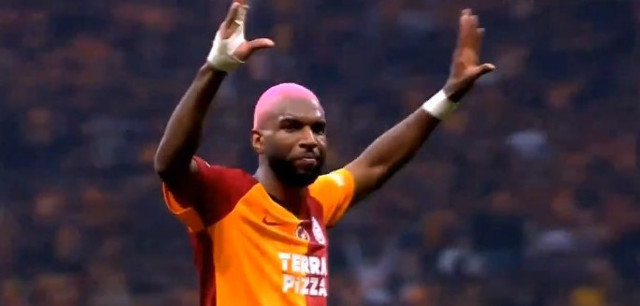 Babel’den taraftarlara, Çok konuşuyorsunuz işareti - Resim: 0