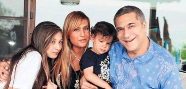 Hastaneden taburcu olan Mehmet Ali Erbil dede oldu kızı Sezin Erbil doğum yaptı - Resim: 1