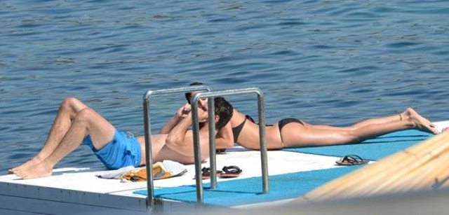 Yiğit Kirazcı yeni sevgilisini öpmeye doyamadı - Resim: 4