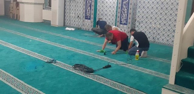 Denizli'de camiye çirkin saldırıda 2 gözaltı - Resim: 1