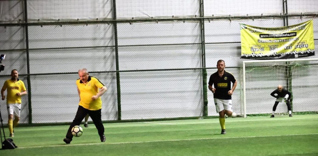 TBMM Başkanı Şentop, gazetecilerle halı saha maçı yaptı - Resim: 1