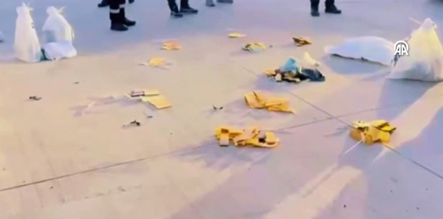 Şırnak'ta şüphe ile durdurulan araçta 590 milyon liralık altın ve döviz ele geçirildi - Resim: 1