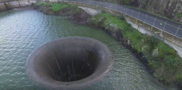 Başka dünyaya açılan kapı sanılıyordu sırrı ortaya çıktı - Resim: 1