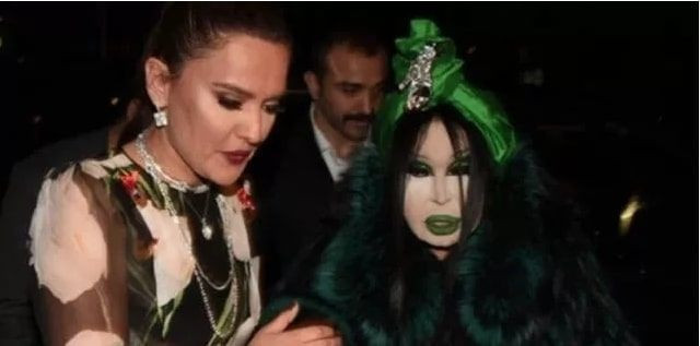 Demet Akalın'ın tuvalet krizi! Ünlü isim kirli bırakınca demediğini bırakmadı - Resim: 3